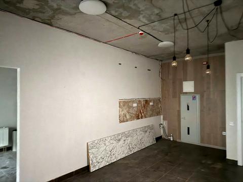 комерційна за адресою Михайла Максимовича вул. (Онуфрія Трутенка), 28-Е