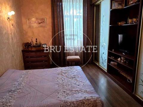 квартира за адресою Велика Васильківська вул. (Червоноармійська), 42