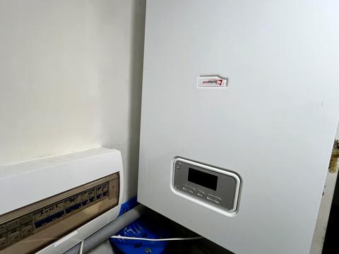 дом по адресу Бровары, пирогова