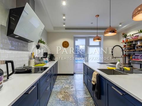 дом по адресу Казацкая ул.