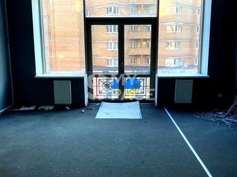 коммерческая по адресу Велика Васильківська, 5