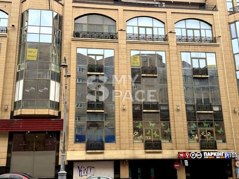 коммерческая по адресу Велика Васильківська, 5