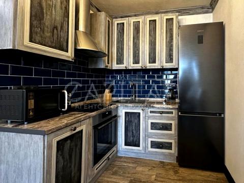 квартира за адресою Салютна вул., 2к1