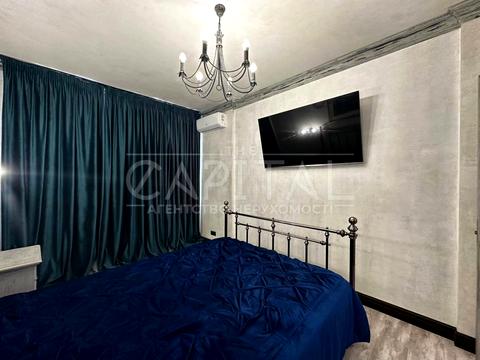 квартира за адресою Салютна вул., 2к1