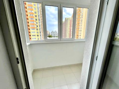 квартира за адресою Сім'ї Кульженків вул. (Петра Дегтяренка), 37