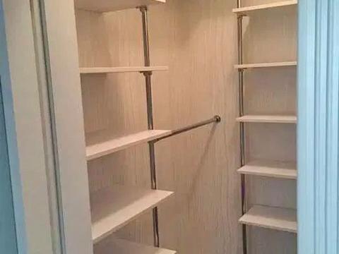 квартира за адресою Олексія Вадатурського вул. (Маршала Малиновського), 18б