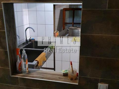 комерційна за адресою Софіївська вул., 12