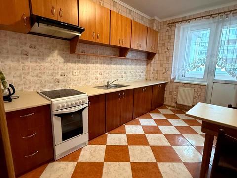 квартира за адресою Райдужний масив вул., 1