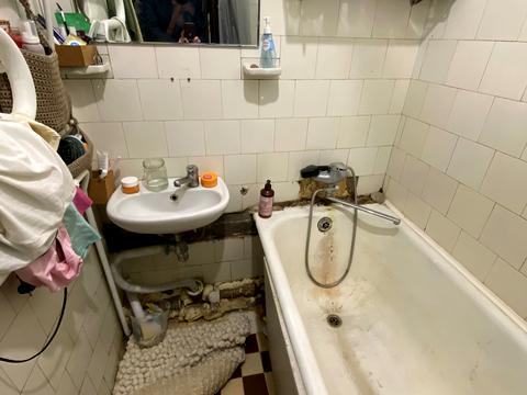 квартира за адресою Львів, Панаса Мирного вул., 43