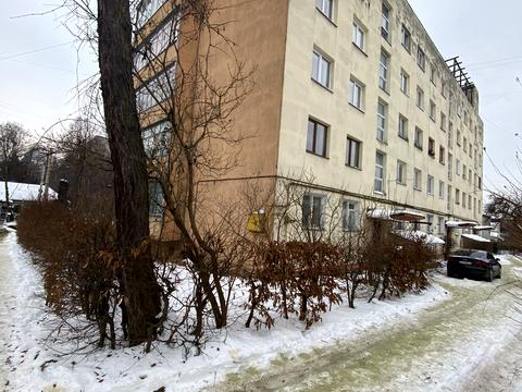 квартира за адресою Львів, Панаса Мирного вул., 43