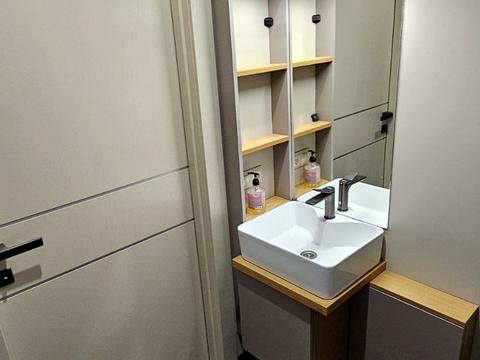 квартира за адресою Вчительська вул., 16