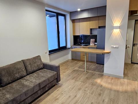 квартира за адресою Вчительська вул., 16