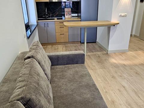 квартира за адресою Вчительська вул., 16