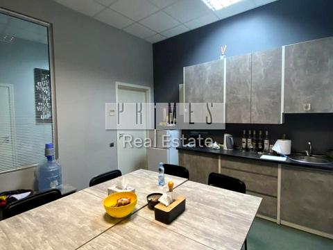 комерційна за адресою Михайла Брайчевського вул. (Металістів), 22