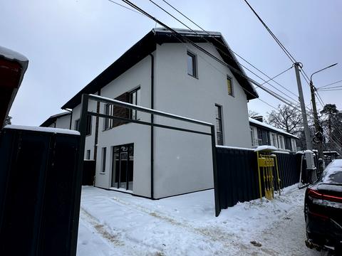 будинок за адресою Ніжинська вул., 3