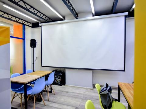 комерційна за адресою Львів, Княгині Ольги вул., 114