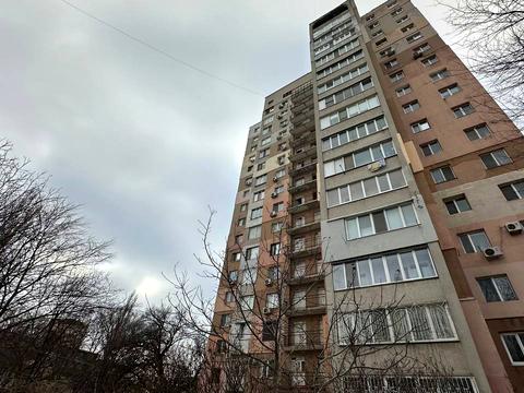 квартира за адресою Небесної Сотні просп. (Маршала Жукова), 15а