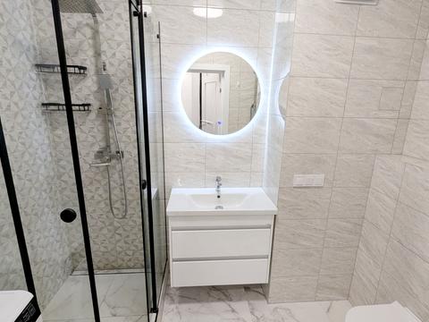 квартира по адресу Олександра Олеся ул., 8/17