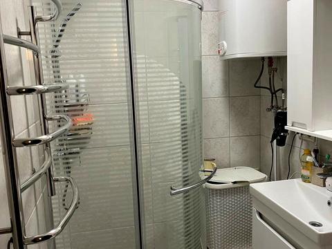 квартира за адресою Одеса, Героїв Крут вул. (Валентини Терешкової), 28а