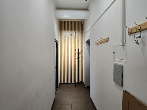 комерційна за адресою Львів, Героїв УПА вул., 73