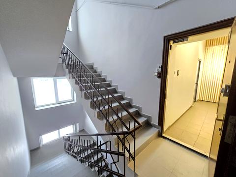 комерційна за адресою Львів, Героїв УПА вул., 73