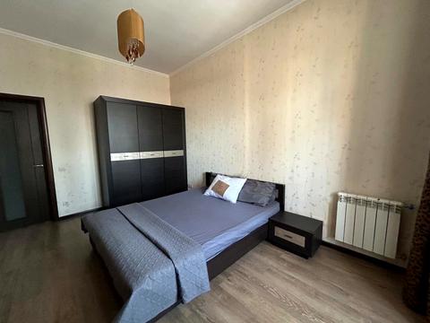 квартира за адресою Євгена Коновальця вул. (Щорса), 32-Г