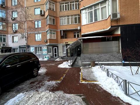 квартира за адресою Євгена Коновальця вул. (Щорса), 32-Г