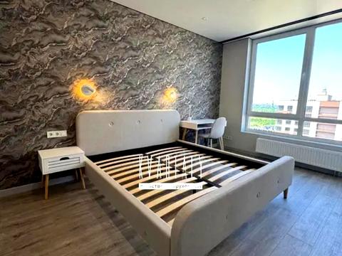 квартира за адресою Олександра Олеся вул., 9-А