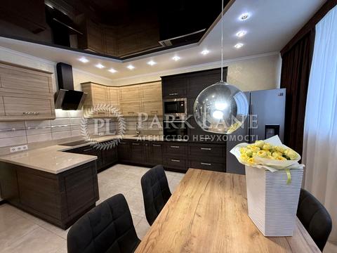 квартира за адресою Драгоманова вул., 2-Б