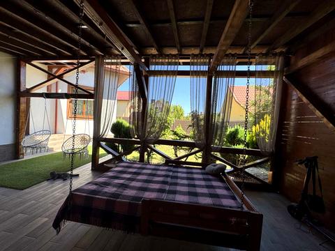 будинок за адресою Андрея Шептицького вул.