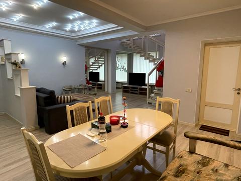 будинок за адресою Лесі Українки вул.