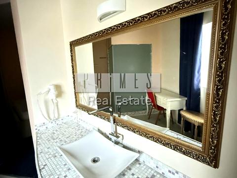 комерційна за адресою Велика Васильківська вул. (Червоноармійська), 5