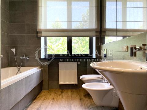 будинок за адресою Киівська