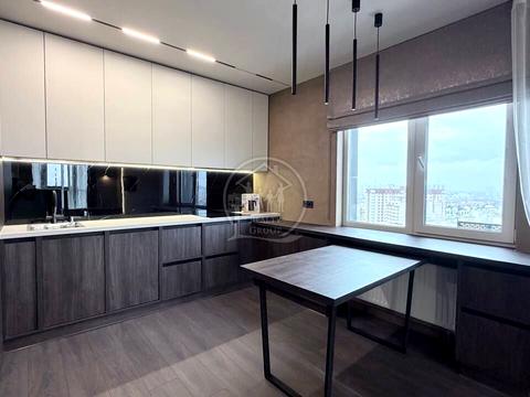 квартира за адресою Літературна вул., 10-Б