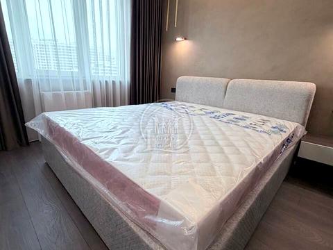 квартира за адресою Літературна вул., 10-Б