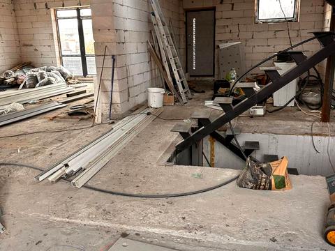 будинок за адресою Азовсталі вул.