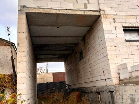 будинок за адресою Азовсталі вул.