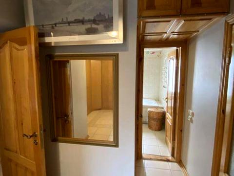 квартира за адресою Тарасівська вул., 20