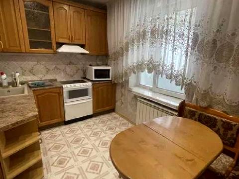 квартира за адресою Київ, Прирічна вул., 37