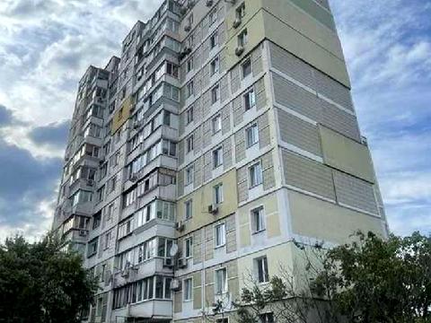 квартира за адресою Київ, Прирічна вул., 37