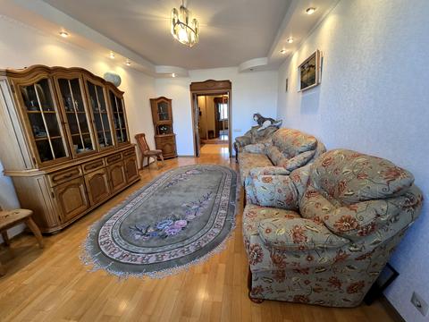 квартира за адресою Миколи Голего вул. (Лебедєва-Кумача), 5