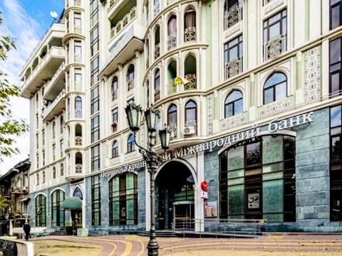 коммерческая по адресу Военный спуск, 5/1