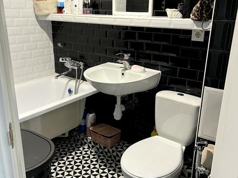 квартира по адресу Гната Хоткевича ул., 79