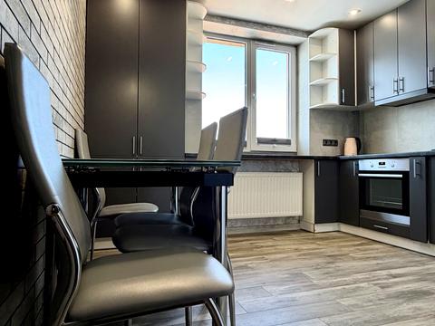 квартира за адресою В'ячеслава Чорновола вул., 91р