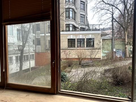 квартира за адресою Київ, Десятинна вул., 13