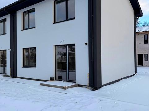 будинок за адресою Лугова вул.