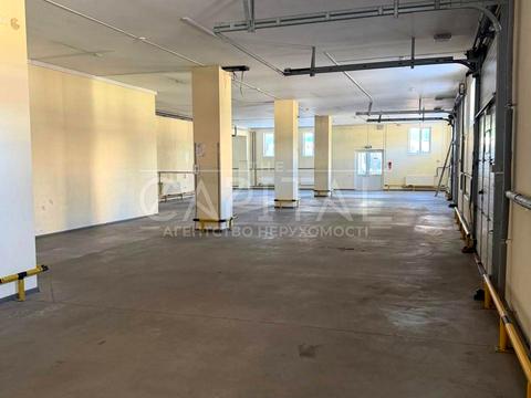 комерційна за адресою Володимира Сікевича вул., 1