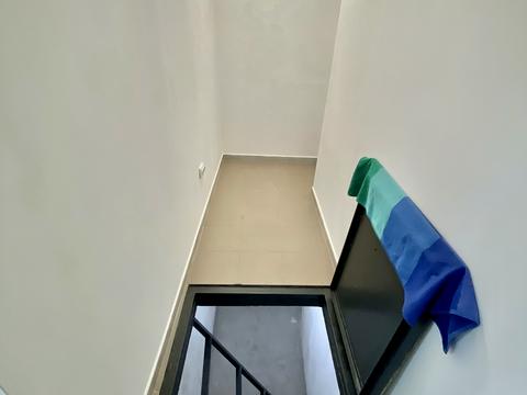 комерційна за адресою Замарстинівська вул. (), 5