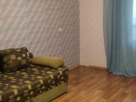 квартира за адресою Кургузова вул., 1а к1