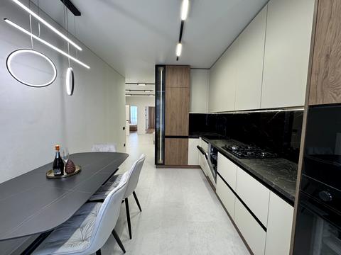 квартира за адресою Приозерна вул., 42